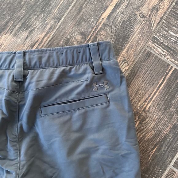 Under Armour Men Gray Golf Shorts UA Performance Stretch Flat Front Size 30 - Picture 4 of 6